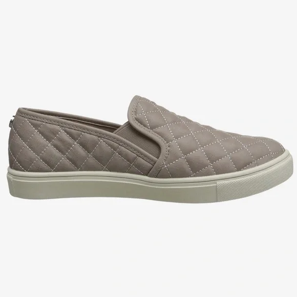 Steve Madden | Zaander Slip-On Sneaker - Gray - Picture 1 of 11